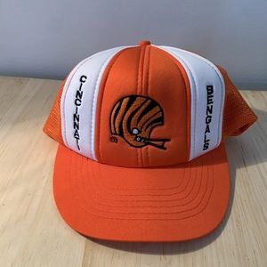 Cincinnati Bengals Embroidered Graphic Hat | Snap Back | Vintage 1990s NFL